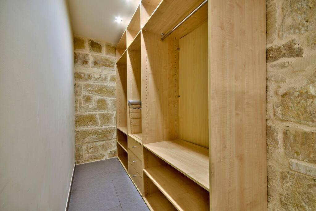 Vallettastay - Orangerie Two Bedroom Apartment 201 מראה חיצוני תמונה