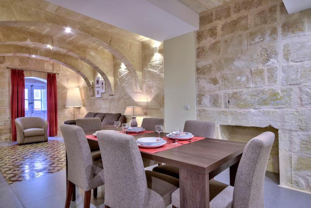 Vallettastay - Orangerie Two Bedroom Apartment 201 מראה חיצוני תמונה